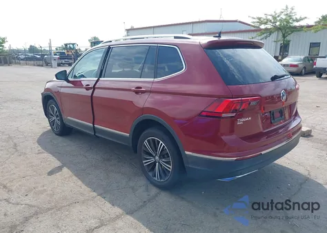 2019 Volkswagen Tiguan 2.0T Se/2.0T Sel/2.0T Sel R-Line/2.0T Sel R-Line Black z USA, uszkodzony, nr VIN 3VV2B7AX7KM056316